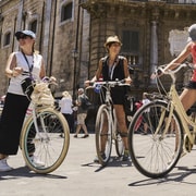 Palermo: Guided Bike Tour with Street Food Tasting