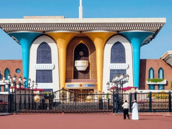 Muscat: city tour with local guide and pick up