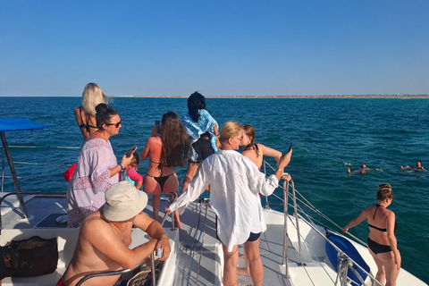 Djerba Catamaran: Turquoise Escape & Swim with Transfers