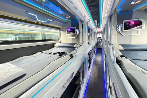 Hanoi: Phong Nha - Hue - Hoi An Traslado en Autobús-cama VIP