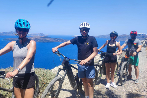 Santorini: Around the Island by Electric Bike Santorini: Around the Island by e-scooter