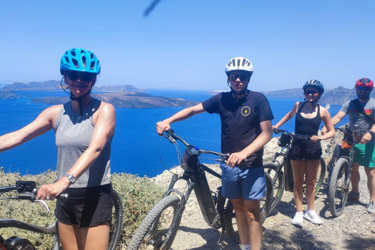 Santorini: Around the Island by Electric Bike Santorini: Around the Island by e-scooter