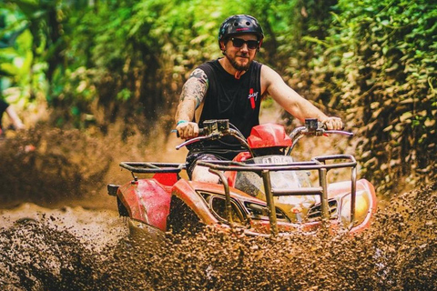 Bali: Ubud Dragon Face ATV e Ayung Rafting con pastoSolo Ubud: Grotta del Drago ATV e rafting sul fiume - con trasferimenti