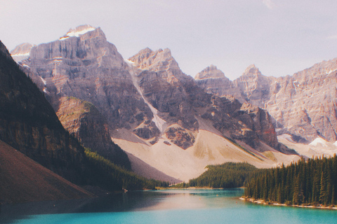 Top Deal : 4 Days Banff, Banff Lakes, Japser & Drumheller Private Group 4 Days Banff, Banff Lakes,Japser & Drumheller