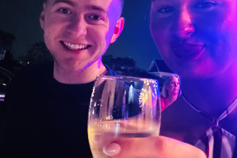 Luxury White Cruise &Premium View &Complimentary Beer & Win White Orchid Dinner on Chao Phraya with Complimentary Beer