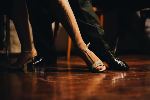 Montevideo: Traditional Dinner &amp; Tango Show at Primuseum