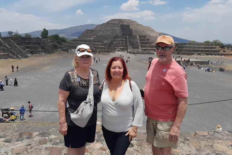 Teotihuacan &amp; Basiliek van Guadalupe: privétour met lunch