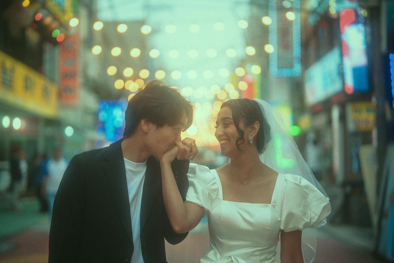 Seoul: K-Drama Style Couple Photoshoot