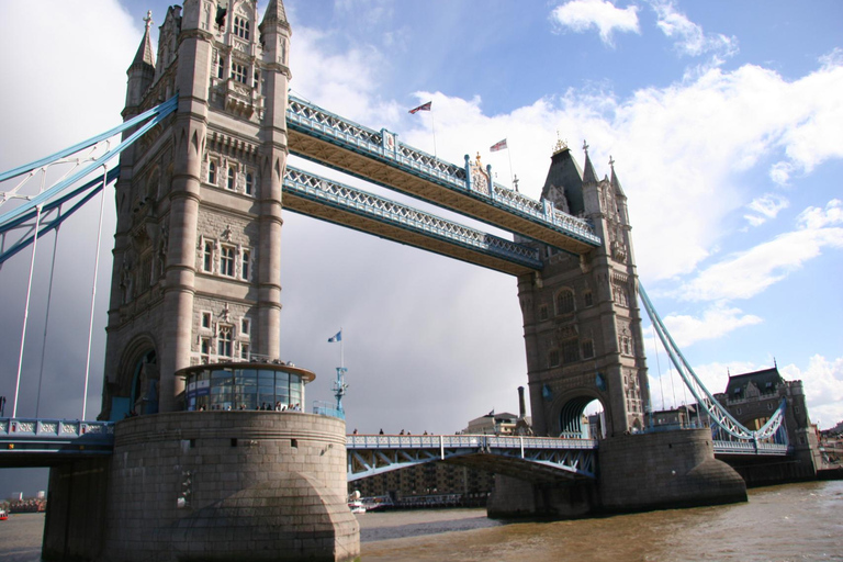 Londen: Privétour over de Tower Bridge en de Tower of London5 uur: Tower Bridge &amp; Tower of London