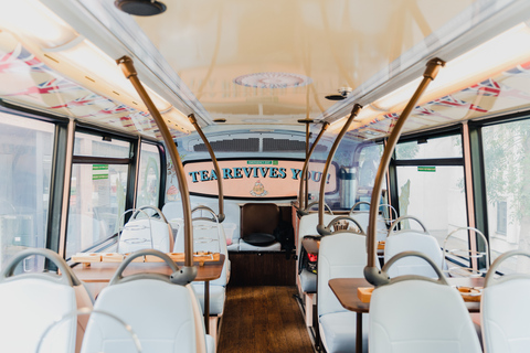 London: Afternoon Tea Bus mit einem Glas ProseccoLondon: Panorama-Bustour mit Nachmittagstee – Oberdeck