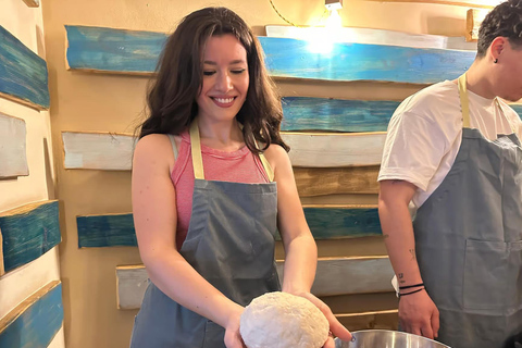 Pizza Experience: Make and enjoy your own artisanal pizza Pizza Experience: Make and enjoy your own artisanal pizza.