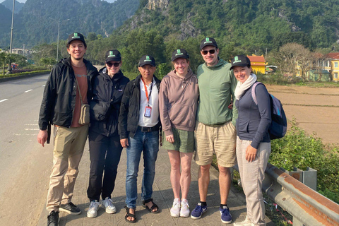 Phong Nha Cave & Paradise Cave: Guided Tour Boat & Explore Group Tour with Drop-Off in Hue