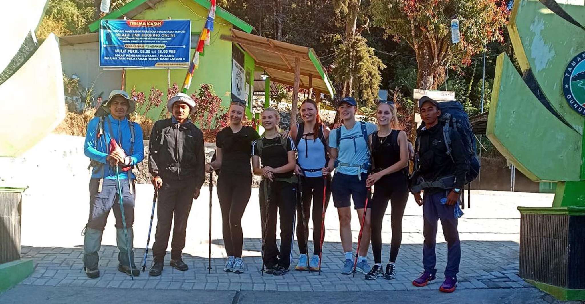 Mount Merbabu Day Hiking Tour - Housity