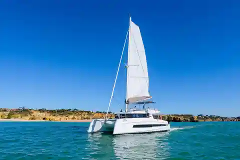 Vilamoura: Algarve halve dag privé catamaran charter