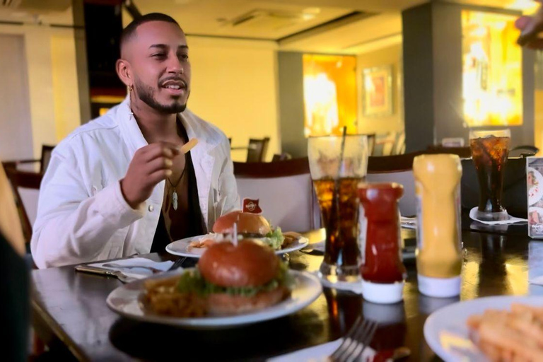 Punta Cana: Party Bus Night Tour with Drinks & Stops