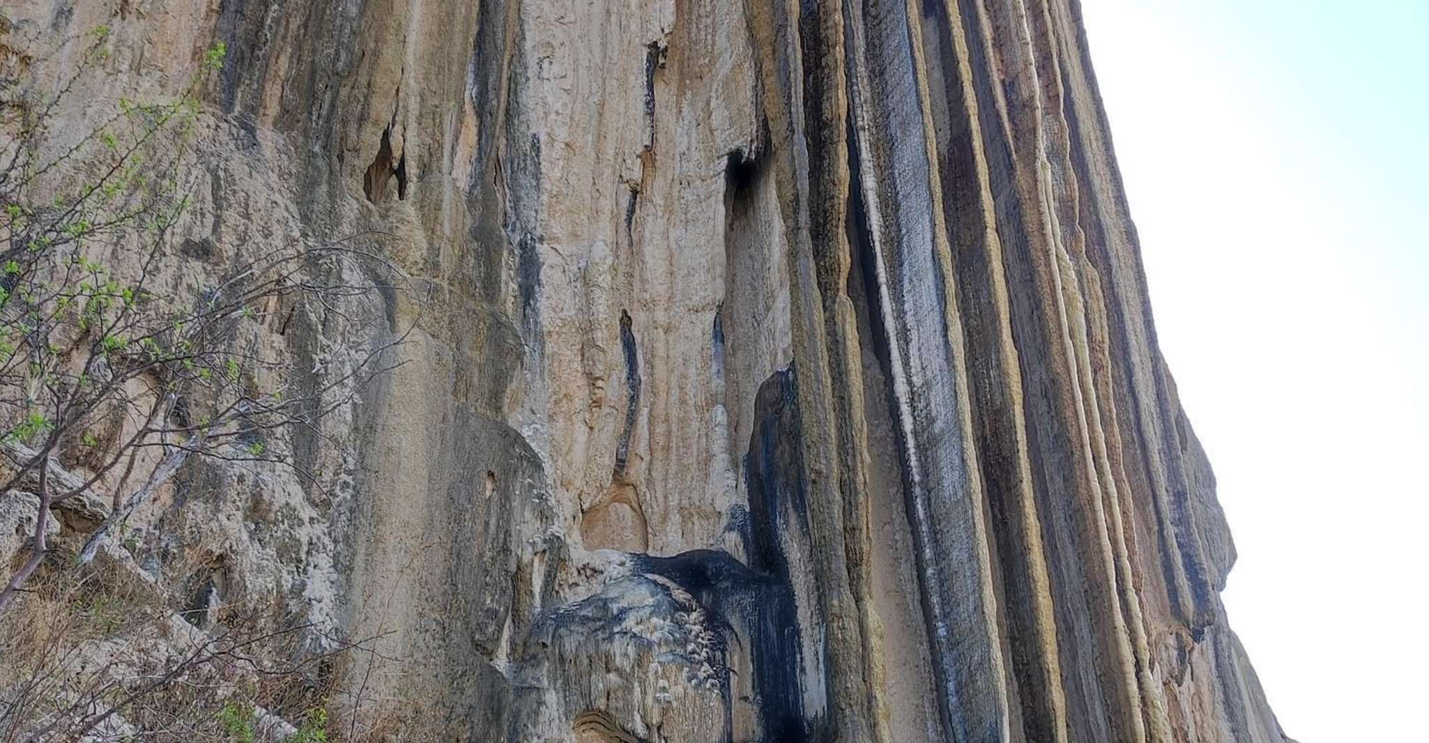 Hierve el agua, Mitla, Full day tour - Housity