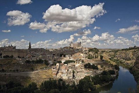 Madrid: Toledo Day Trip with guide tour and Panoramic Train Toledo Day Trip from Madrid with Panoramic Train
