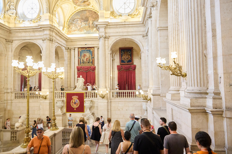 Madrid: Royal Palace and Almudena Cathedral Guided Tour