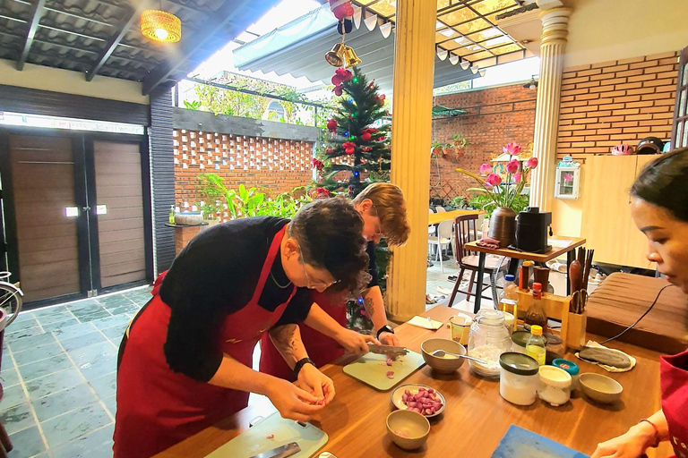 Hue Amazing Cooking Class