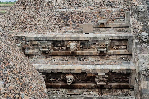 Mexico City: Teotihuacan, Basilica of Guadalupe & Magic Town Teotihuacan, Basilica & Magic Town with Buffet Lunch