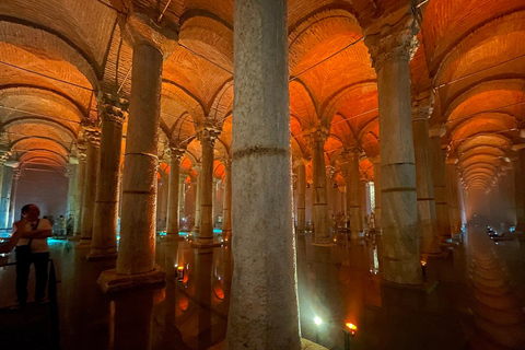 Istanbul: Hagia Sofia &amp; Basilica Cistern Tour med biljetter