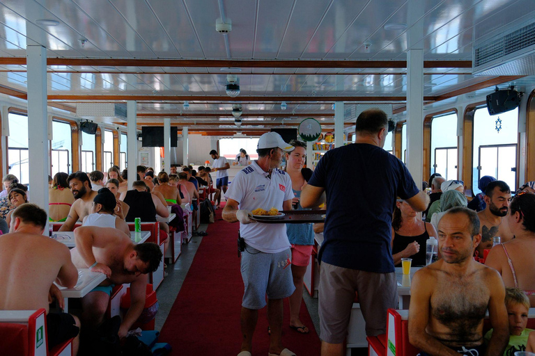 Marmaris: Luxury Boat Tour with Lunch Air-conditioned boat