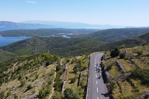 Hvar Island E-Bike Tour with Wine Tasting and Starters Hvar: Self-Guided Bike Tour with Wine Tasting and Starters