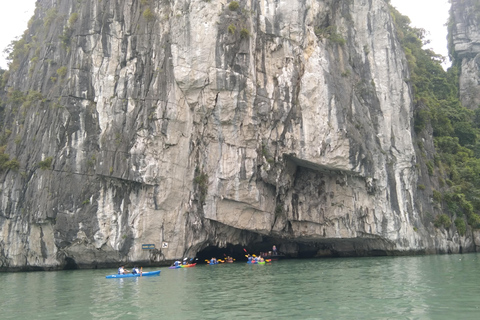 Von Ha Noi - Ganztagesausflug Ha Long Bay