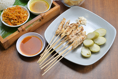 Jakarta: Blok M Food Tour with 5+ Tastings