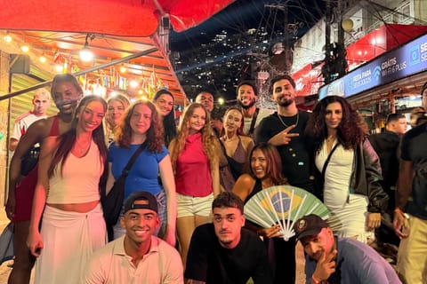 Pubcrawl & Real Favela Party in Rocinha with Locals