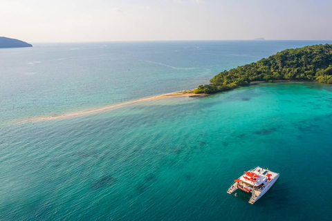 Pattaya: Koh Phai & Koh Rin Islands Day Trip by Boat Charter