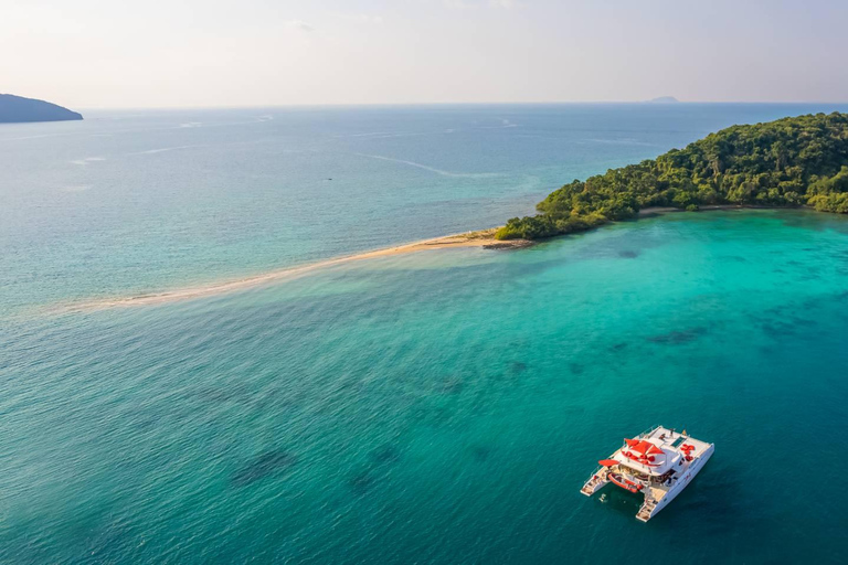 Pattaya: Koh Phai & Koh Rin Islands Day Trip by Boat Charter