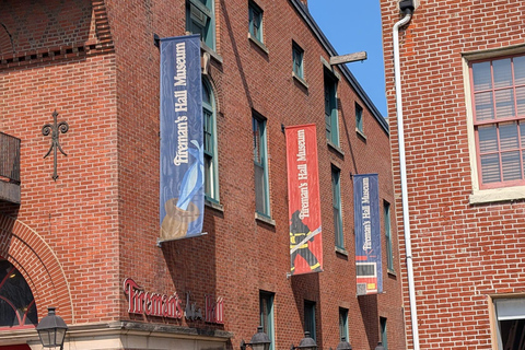 Philadelphia: Highlights, History, Food & Pop Culture