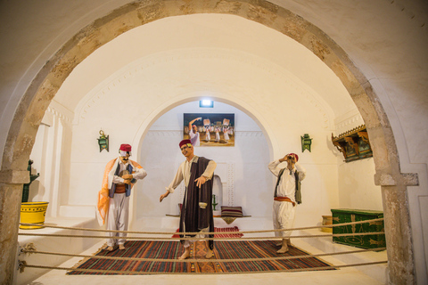 Descubre Djerba: tour de medio día a Djerba con almuerzo incluido, una visita imprescindible.Descubre Djerba: tour de medio día a Djerba, visita imprescindible con almuerzo inclu