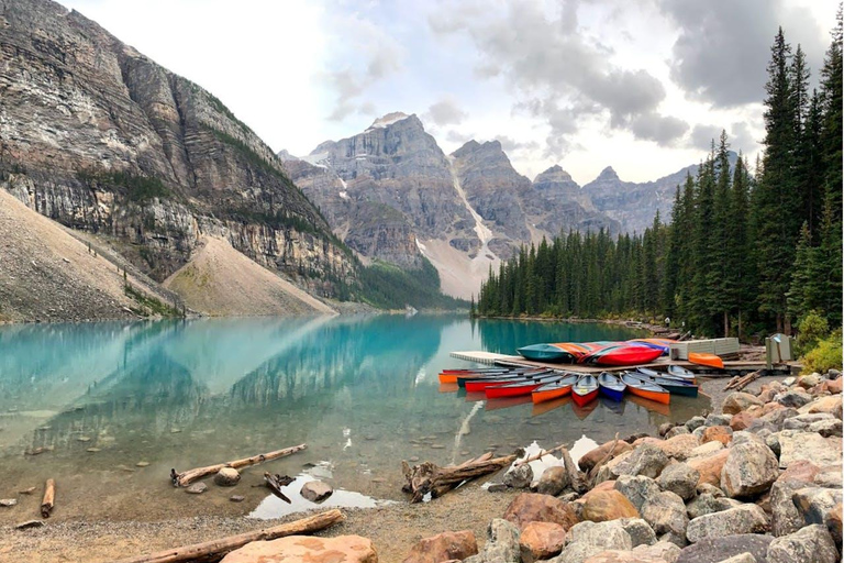 Banff/Canmore: Tour del lago Louise, del lago Moraine e del lago EmeraldPrelievo dal Centro Visitatori Travel Alberta Canmore