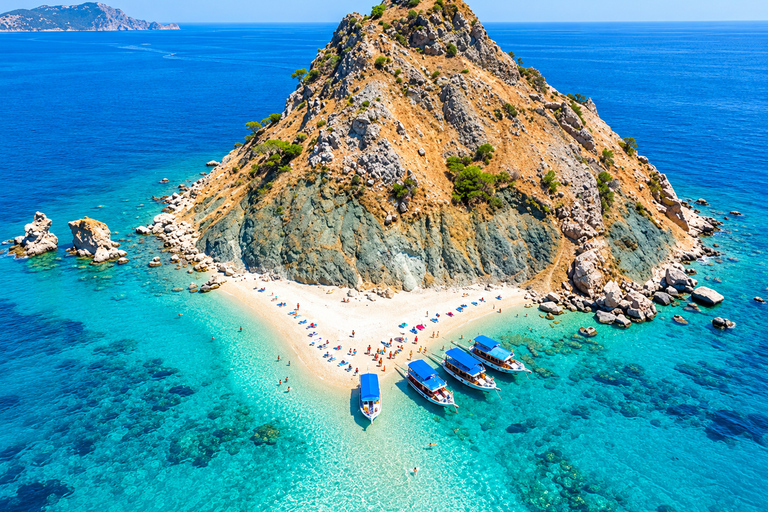 From Antalya: Suluada Island Boat Tour with Lunch & Transfer