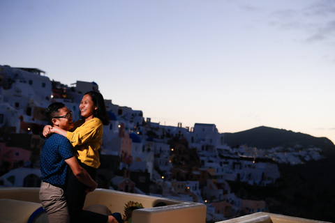 Proposal Photographer in Santorini2 Hours + 60 Photos at 2-3 Locations