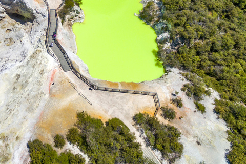 Desde Auckland: Excursión de un día a Wai-O-Tapu y al Balneario Polinesio de Rotorua