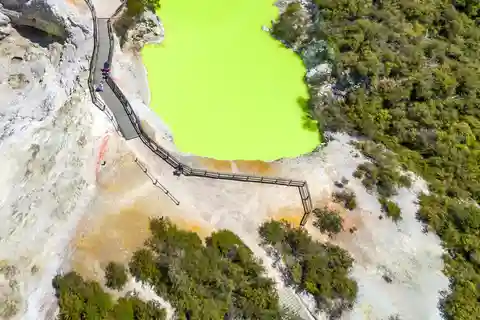 Auckland: Rotorua Wai-O-Tapu & Activity Combinations