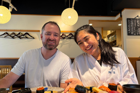 Nagoya: Sushi-Making Class with Chef and Guide