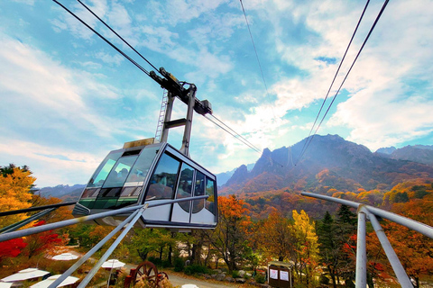 Sokcho Beach, Market and Seorak Cable Car tour from Seoul 7:15 KFC, Hongik University Station, Exit 9
