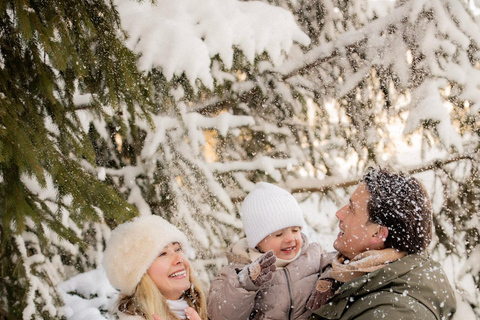 Munich and Alps: Private Family Photoshoot Family Photoshoot in Garmisch, Eibsee and Zugspitze