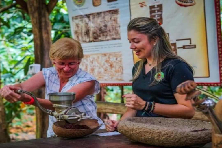 Playa Dorada Golden Beach Tour: Cove and Taino Bay