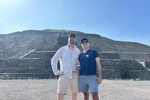 GEDEELDE TOUR VAN TEOTIHUACAN MET ONTBIJT IN GROT INBEGREPEN