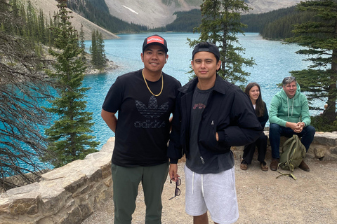 Hassle Free Sightseeing Moraine Lake & Lake Louise Tour