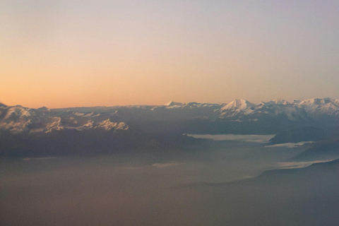 Kathmandu:Tour del Monte Everest con volo panoramico, navetta per l&#039;aeroportoNazionalità straniere diverse da quella indiana