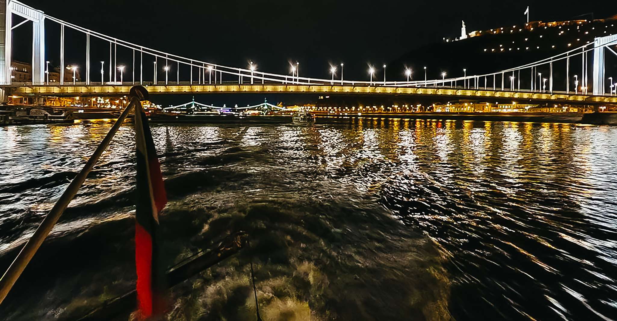 Budapest: City Highlights Sightseeing Cruise photo 13