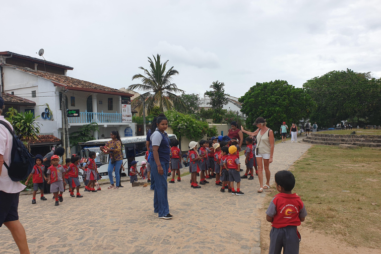 Galle Fort: Walk Through 400 Years of Sparking Stories