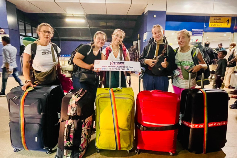 Colombo: Galle, Unawatuna, and Madu River Day Trip