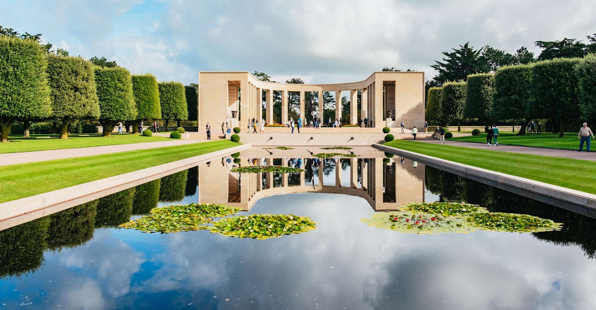 Paris: Normandy D-Day Sites Guided Day Trip with Lunch photo 3